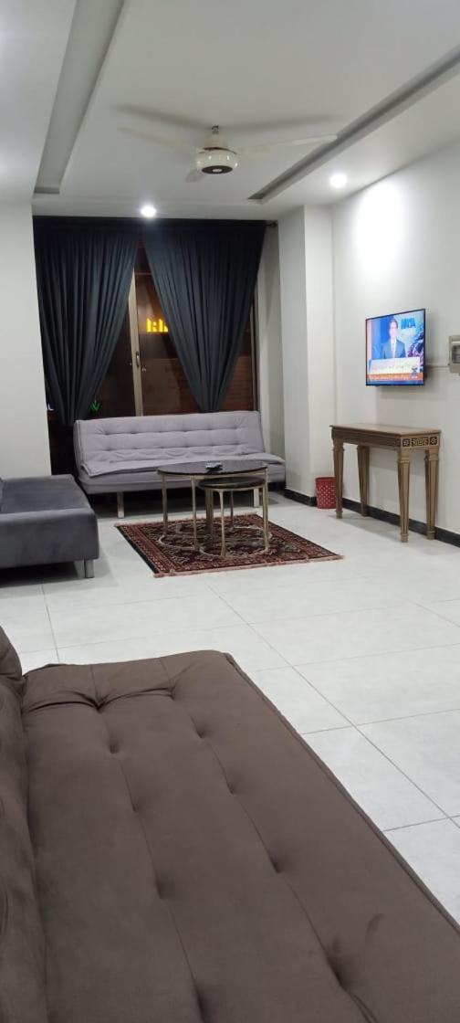 Northern Suites Bahria Town Ραβαλπίντι Εξωτερικό φωτογραφία