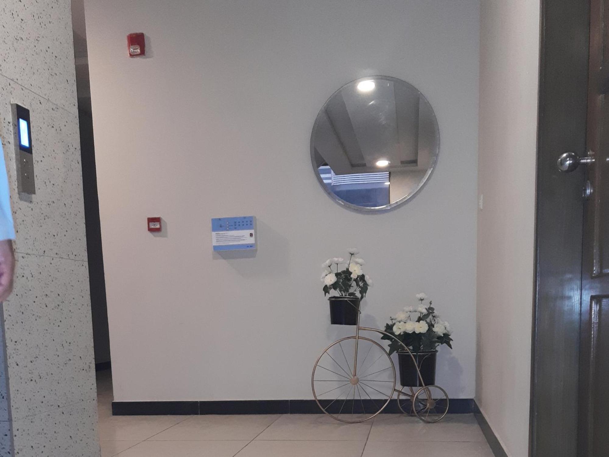 Northern Suites Bahria Town Ραβαλπίντι Δωμάτιο φωτογραφία